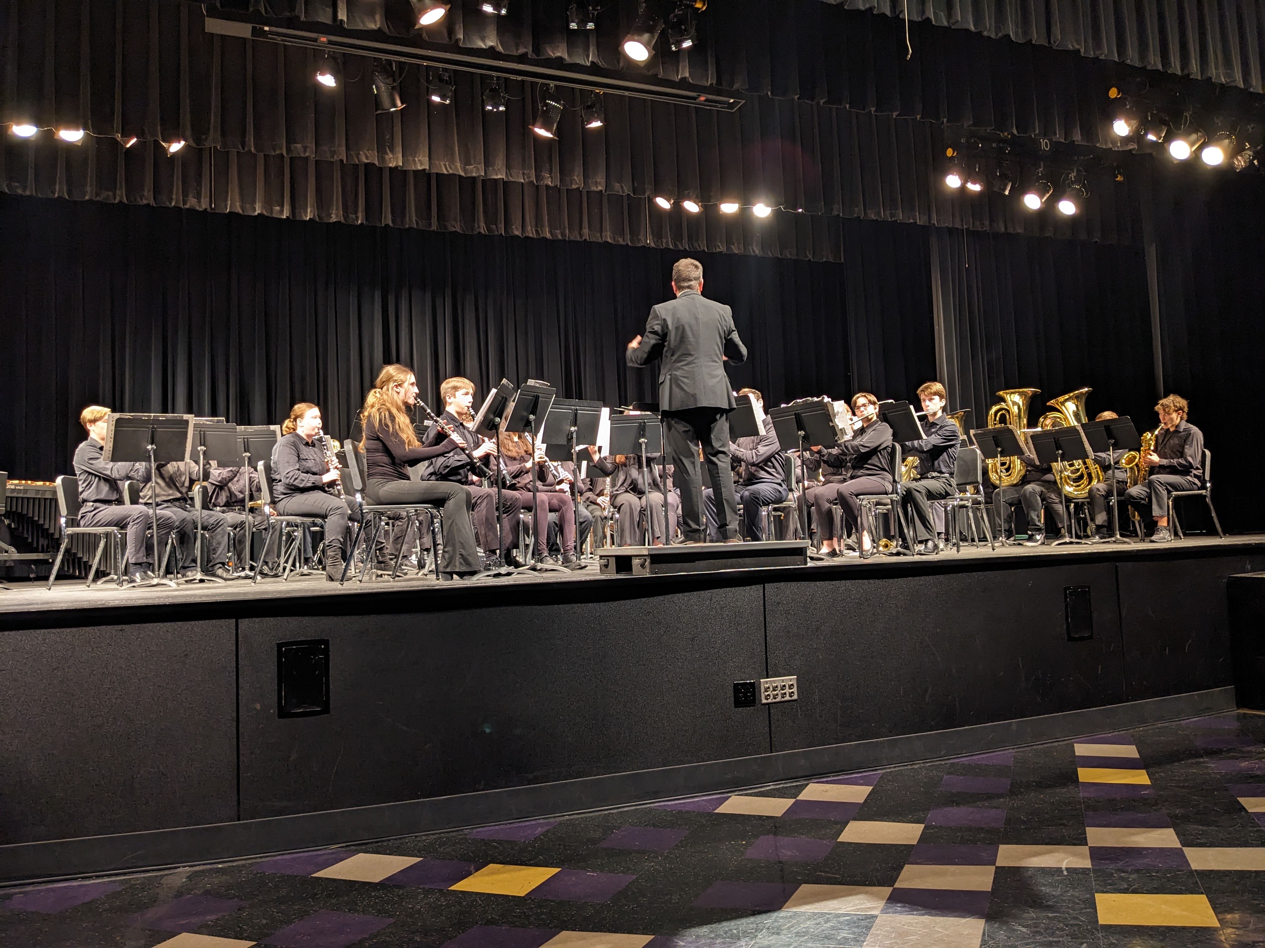 PXL 20240319 003923119