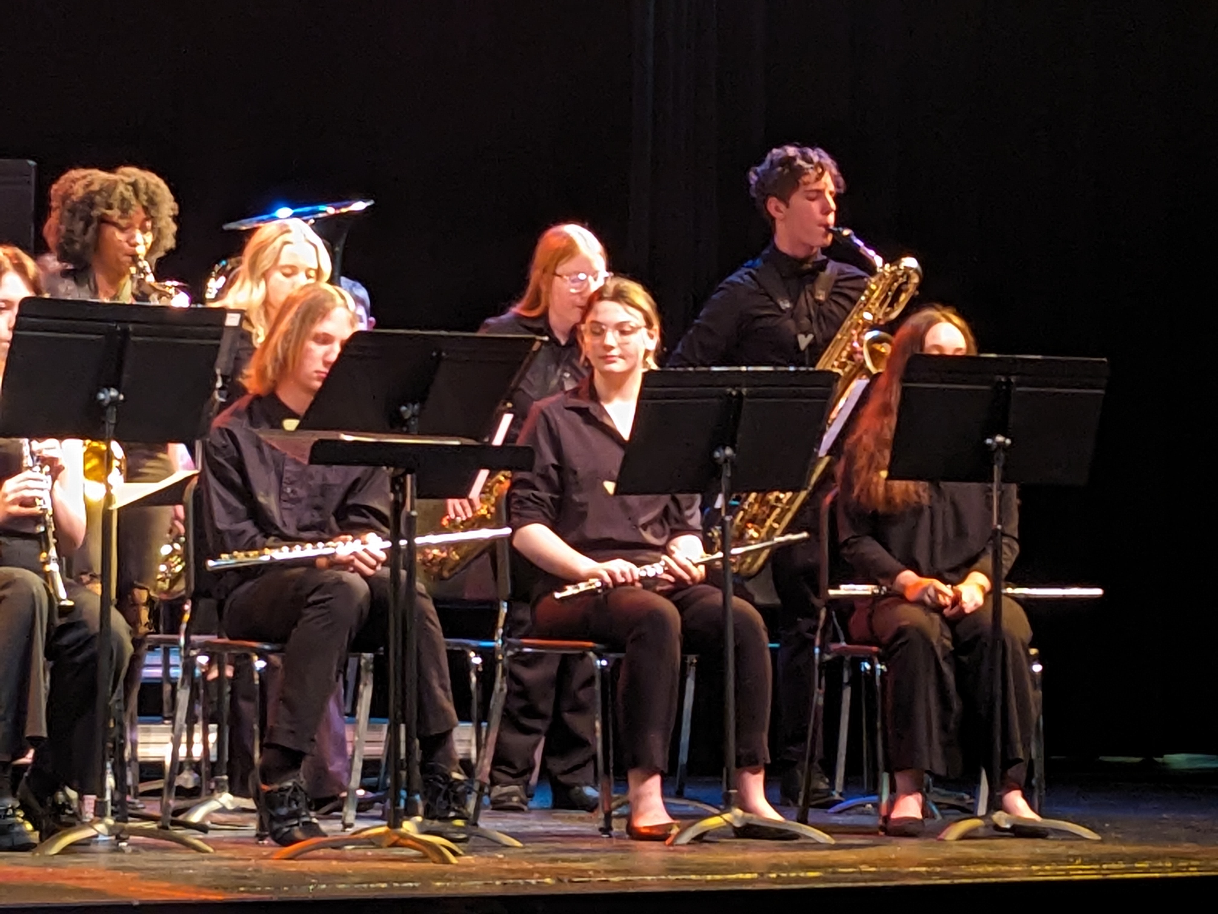 PXL 20240430 232915700