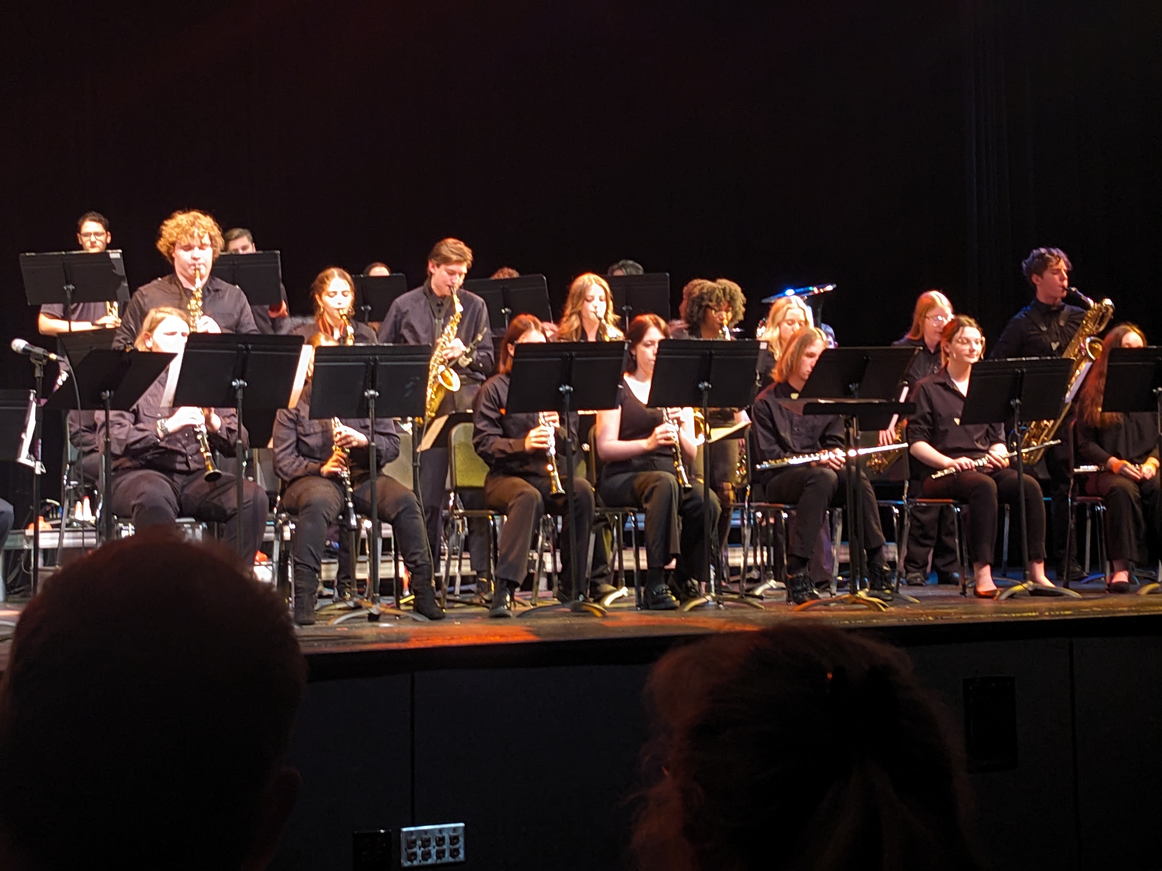 PXL 20240430 232921716