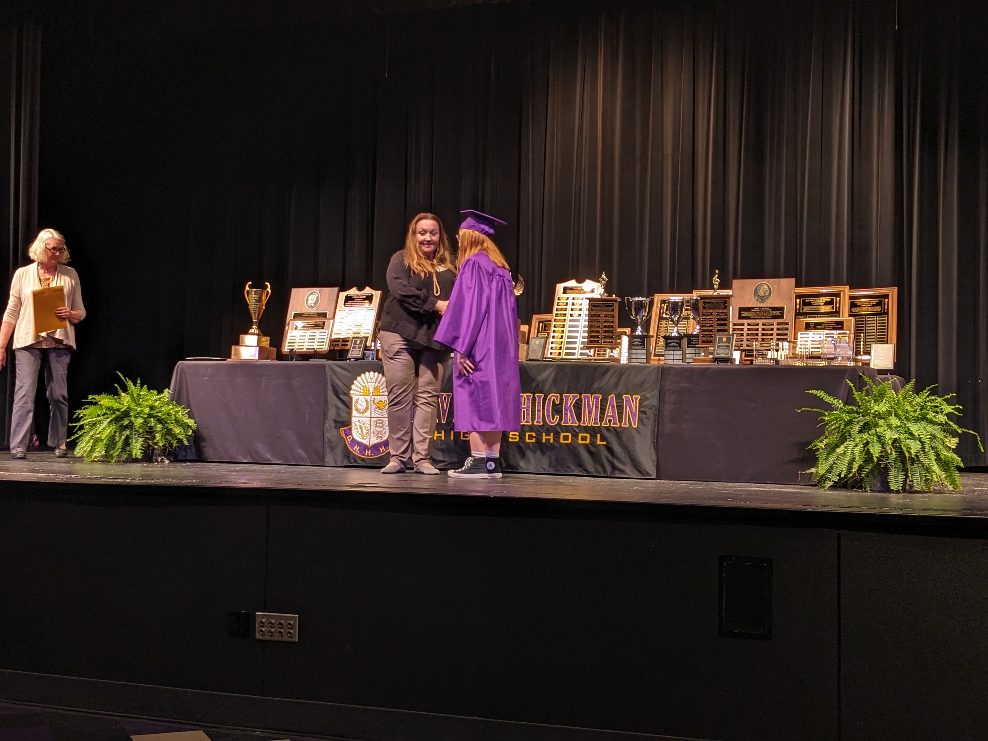 PXL 20240515 001517452