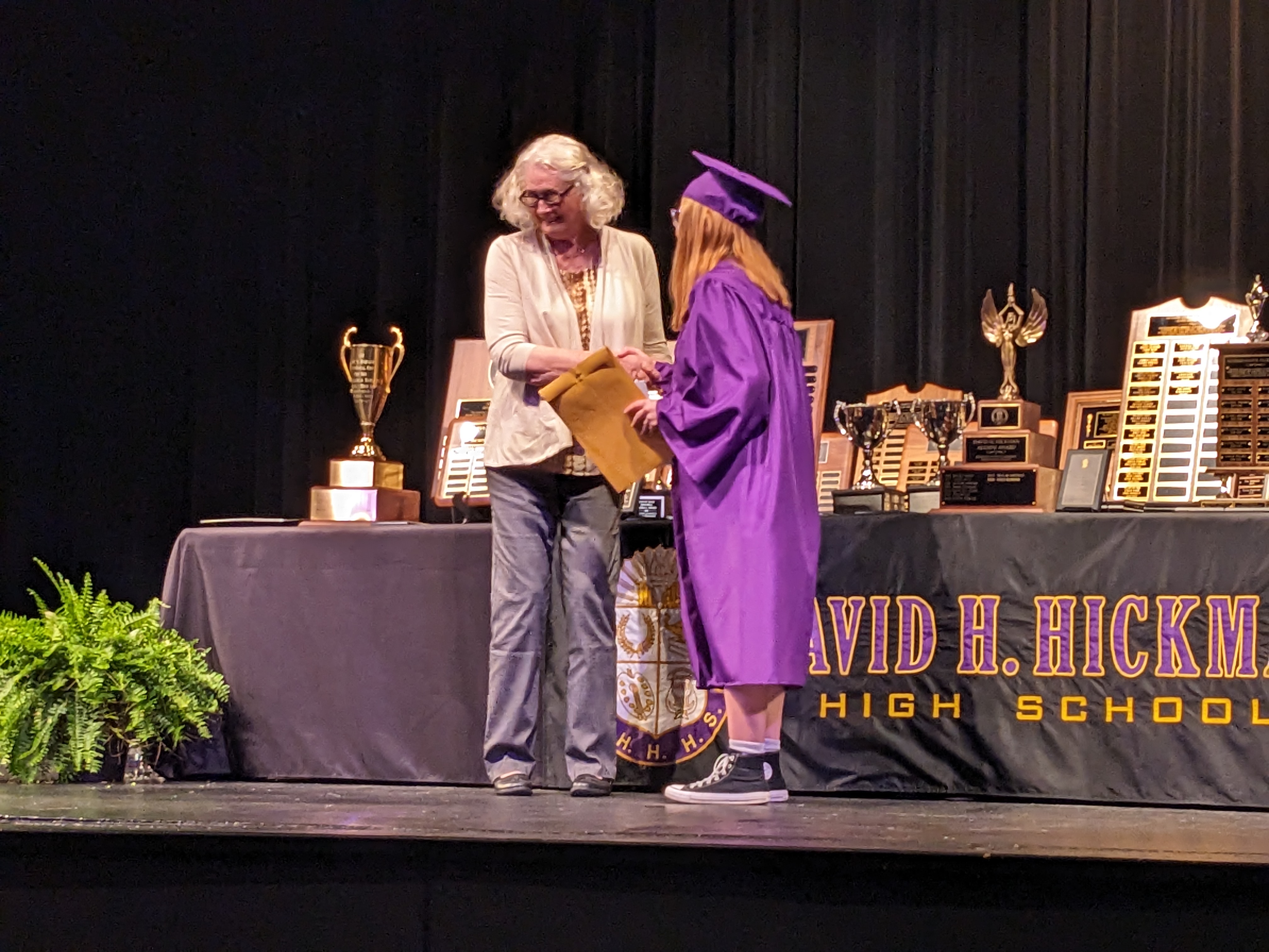 PXL 20240515 001543427