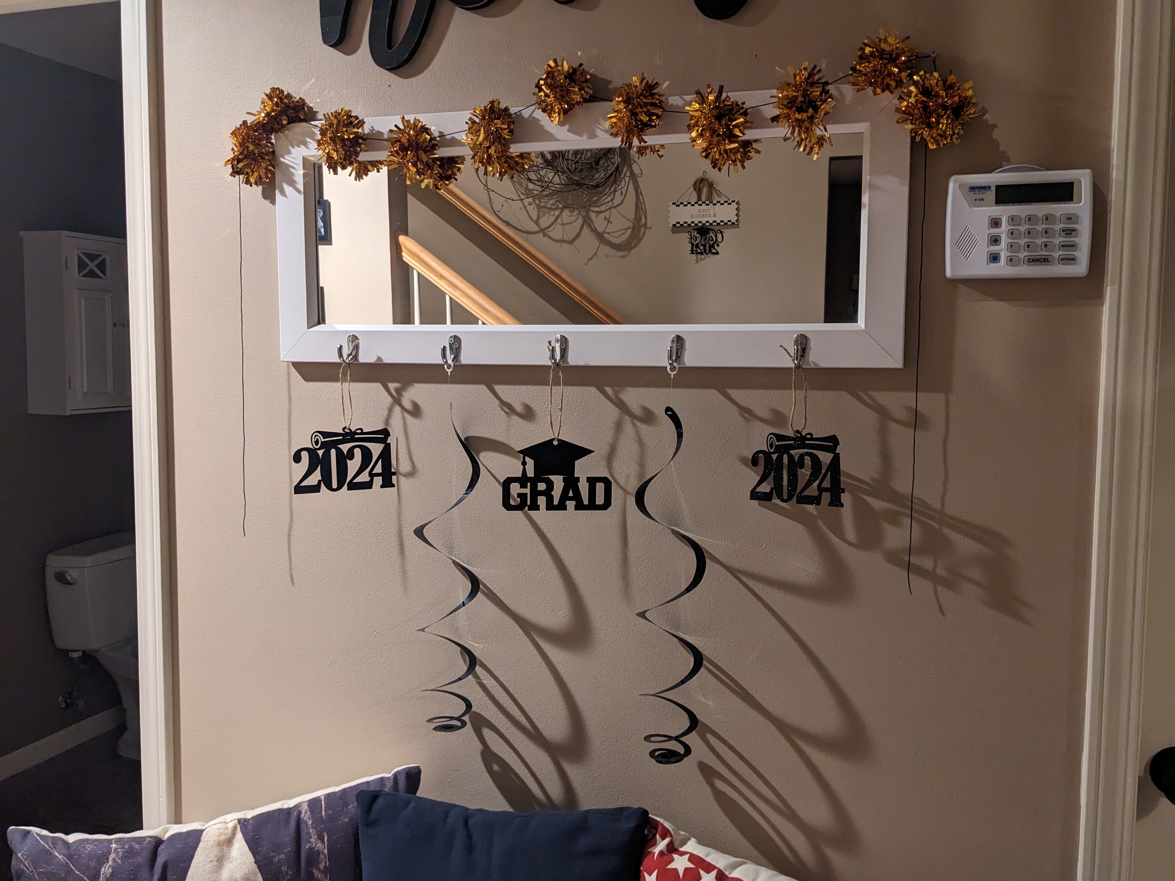 PXL 20240514 014349209