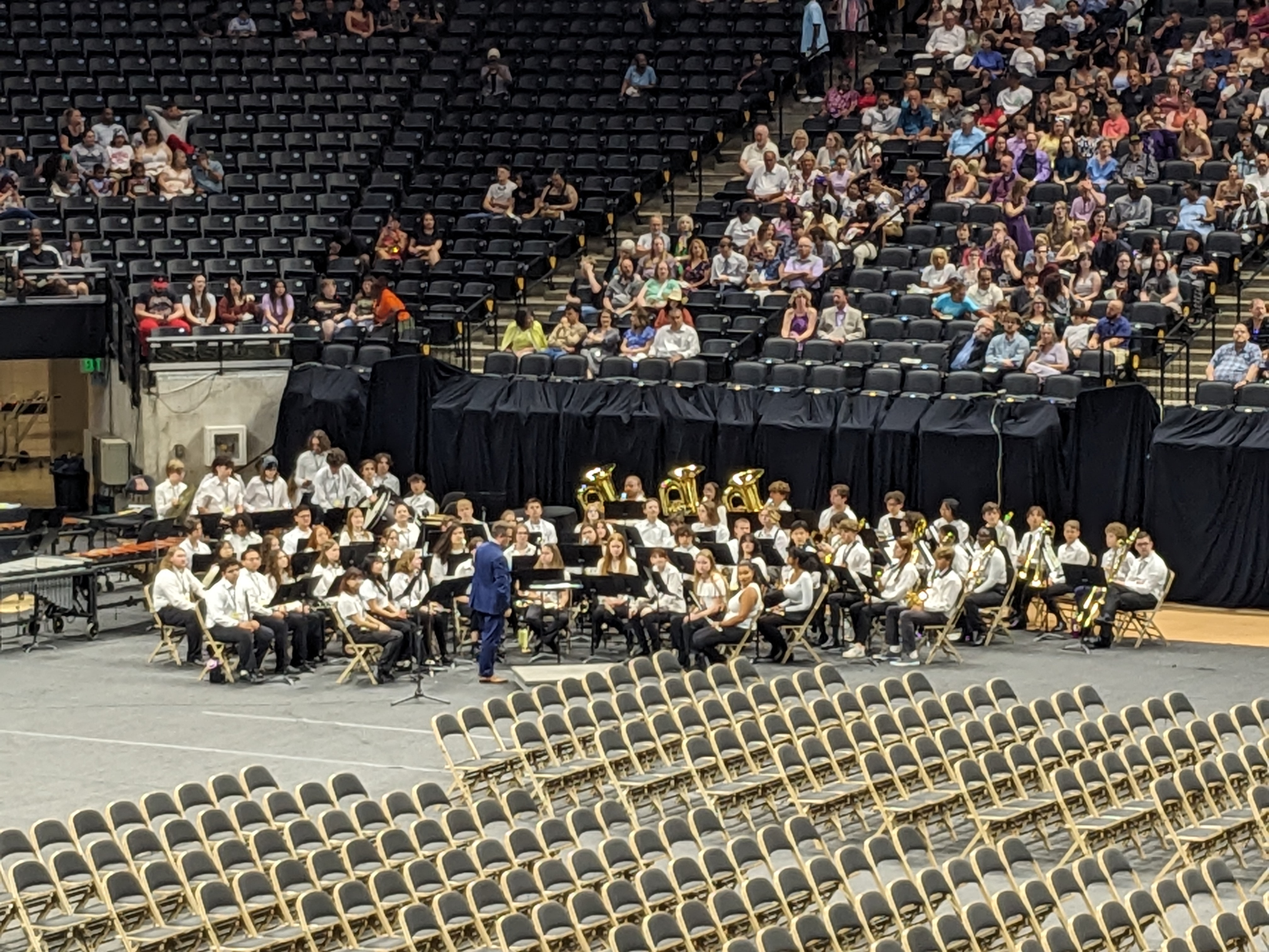 PXL 20240518 160130674