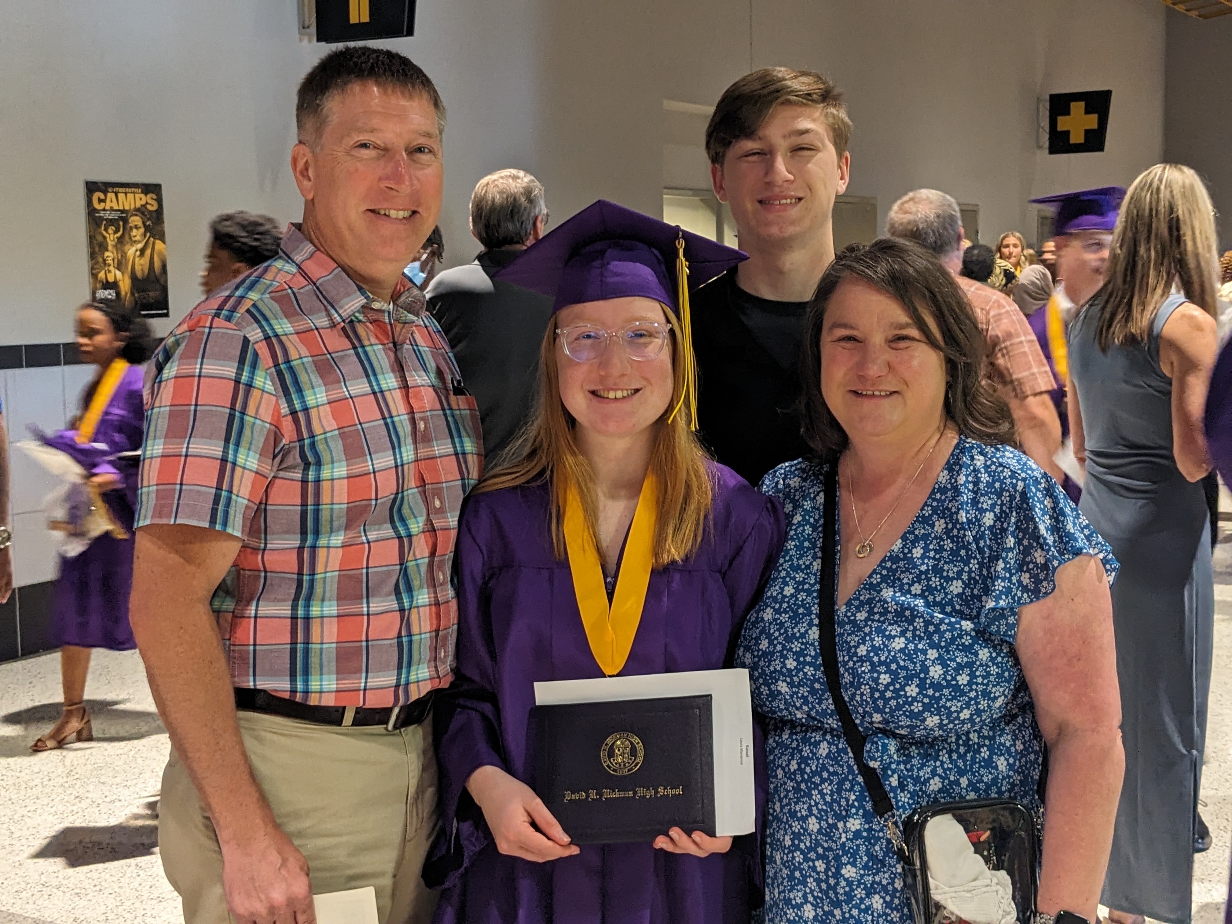 PXL 20240518 180021963