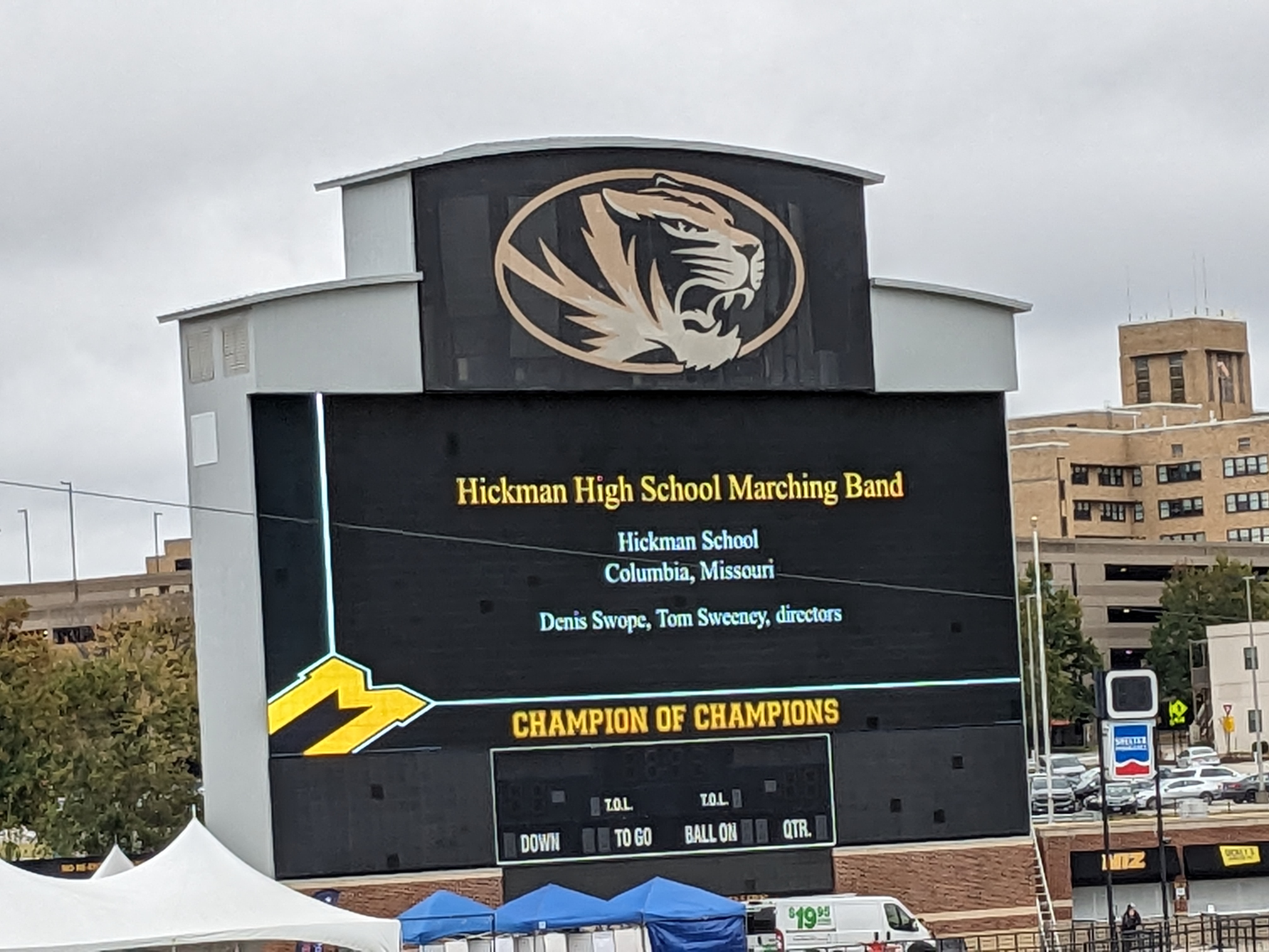 PXL 20231014 171202192