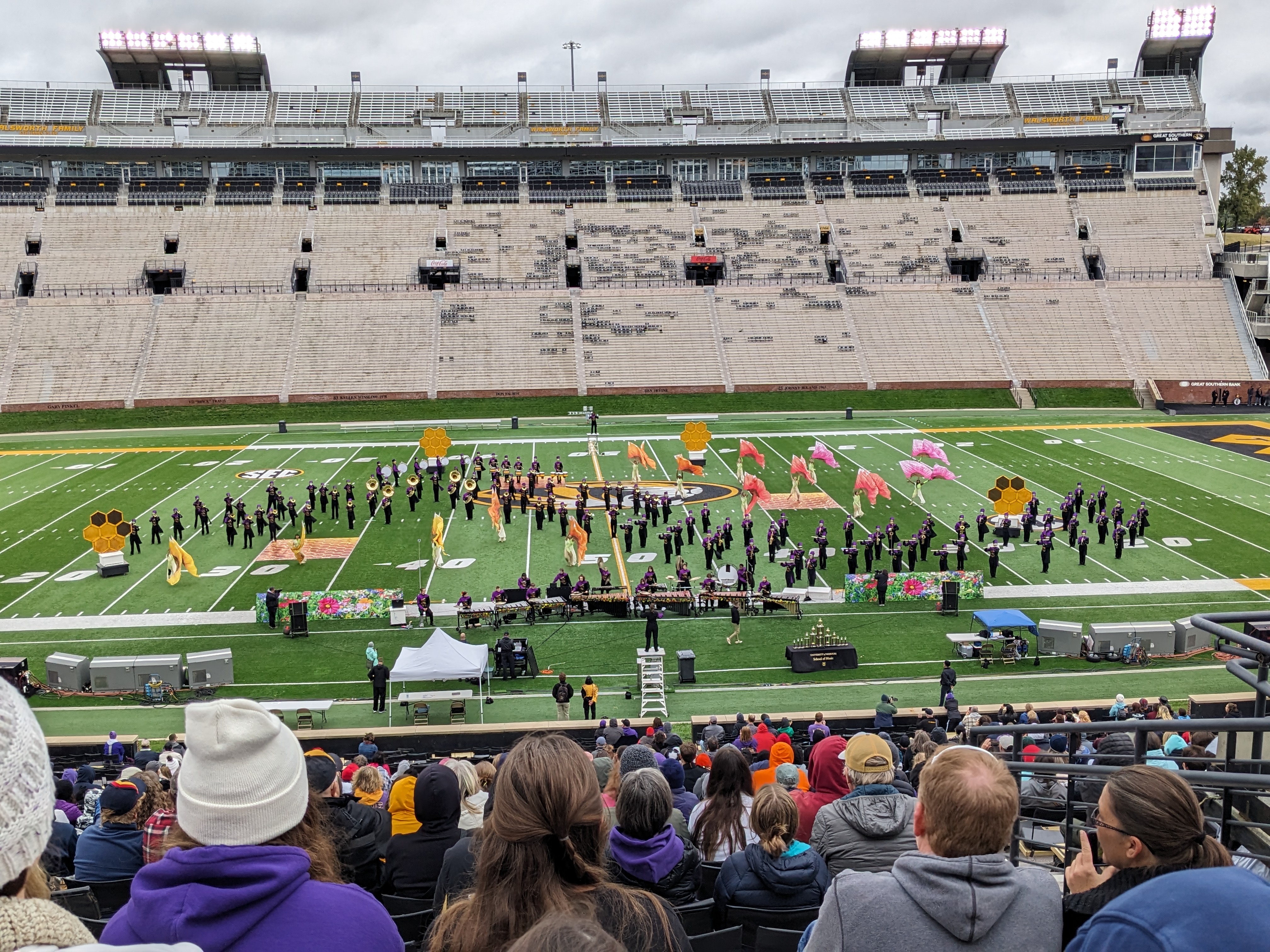 PXL 20231014 171635730