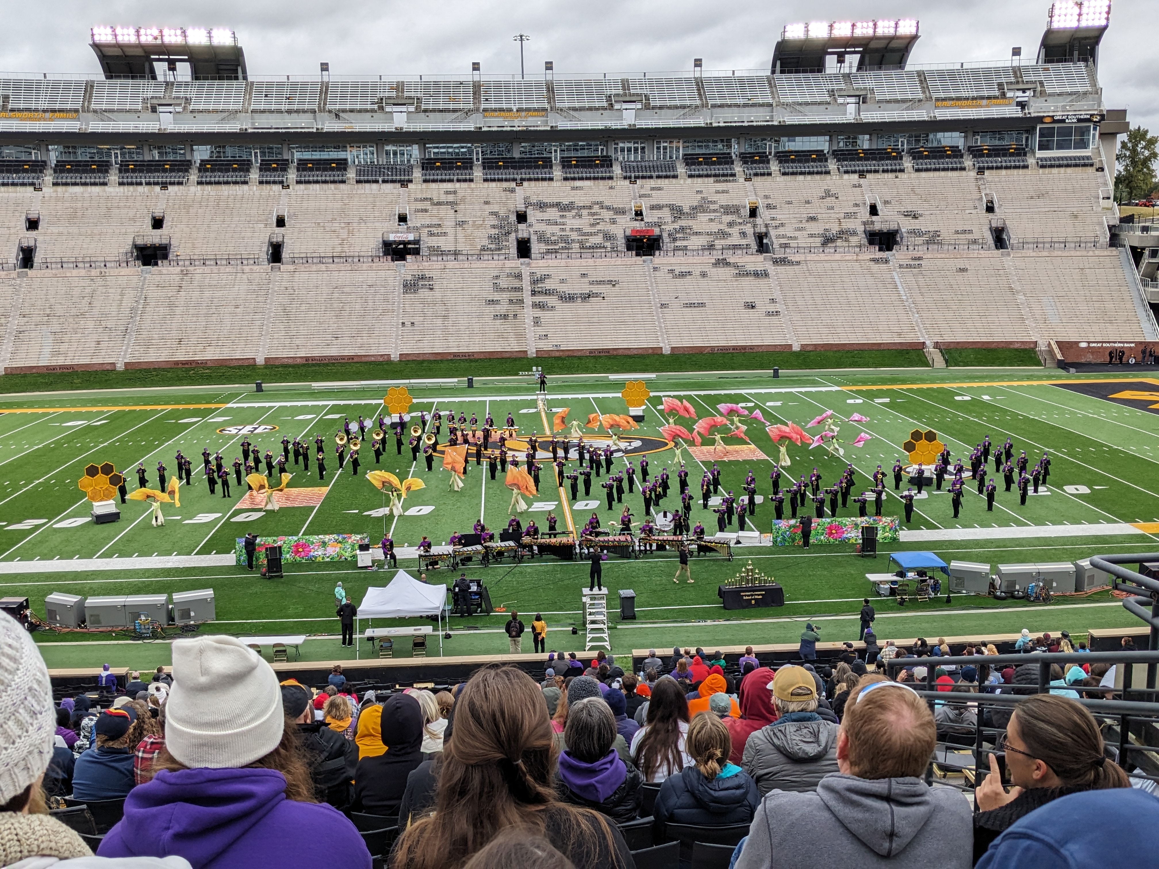 PXL 20231014 171636175