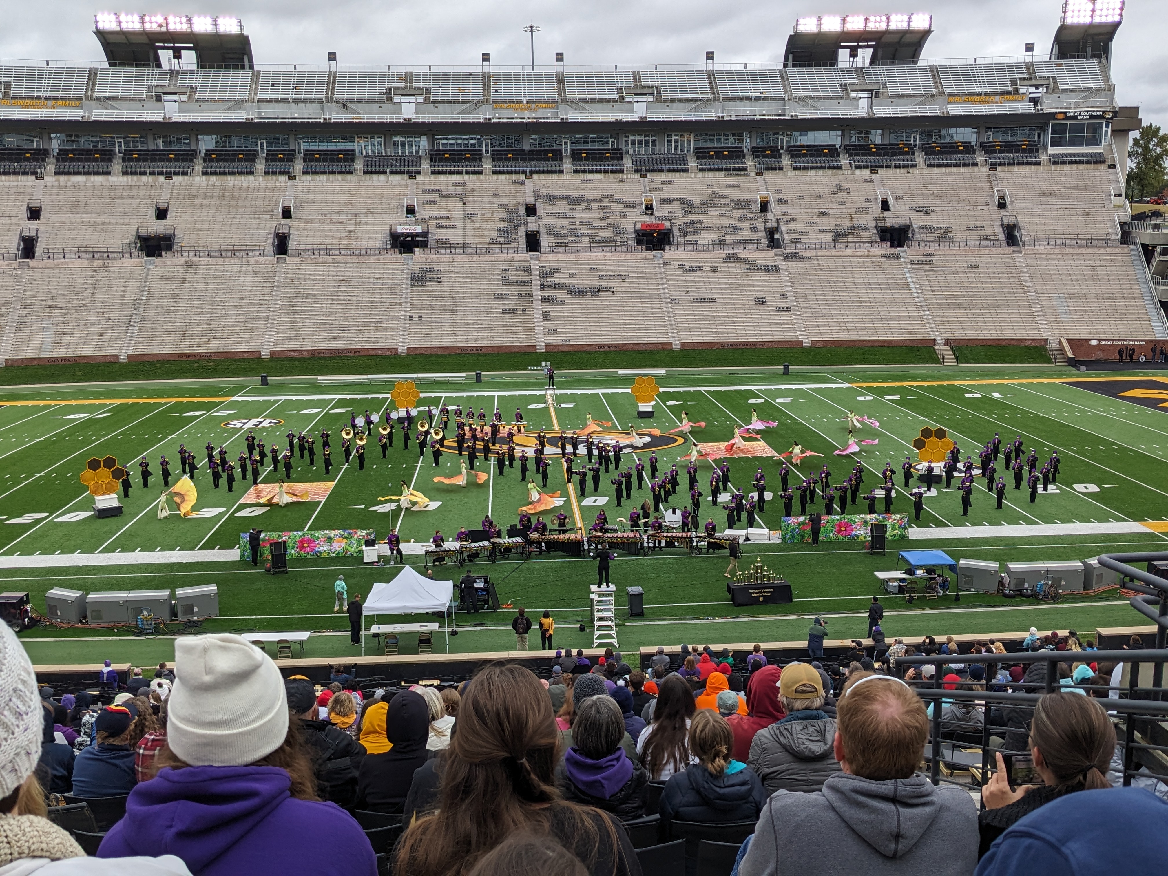 PXL 20231014 171637908