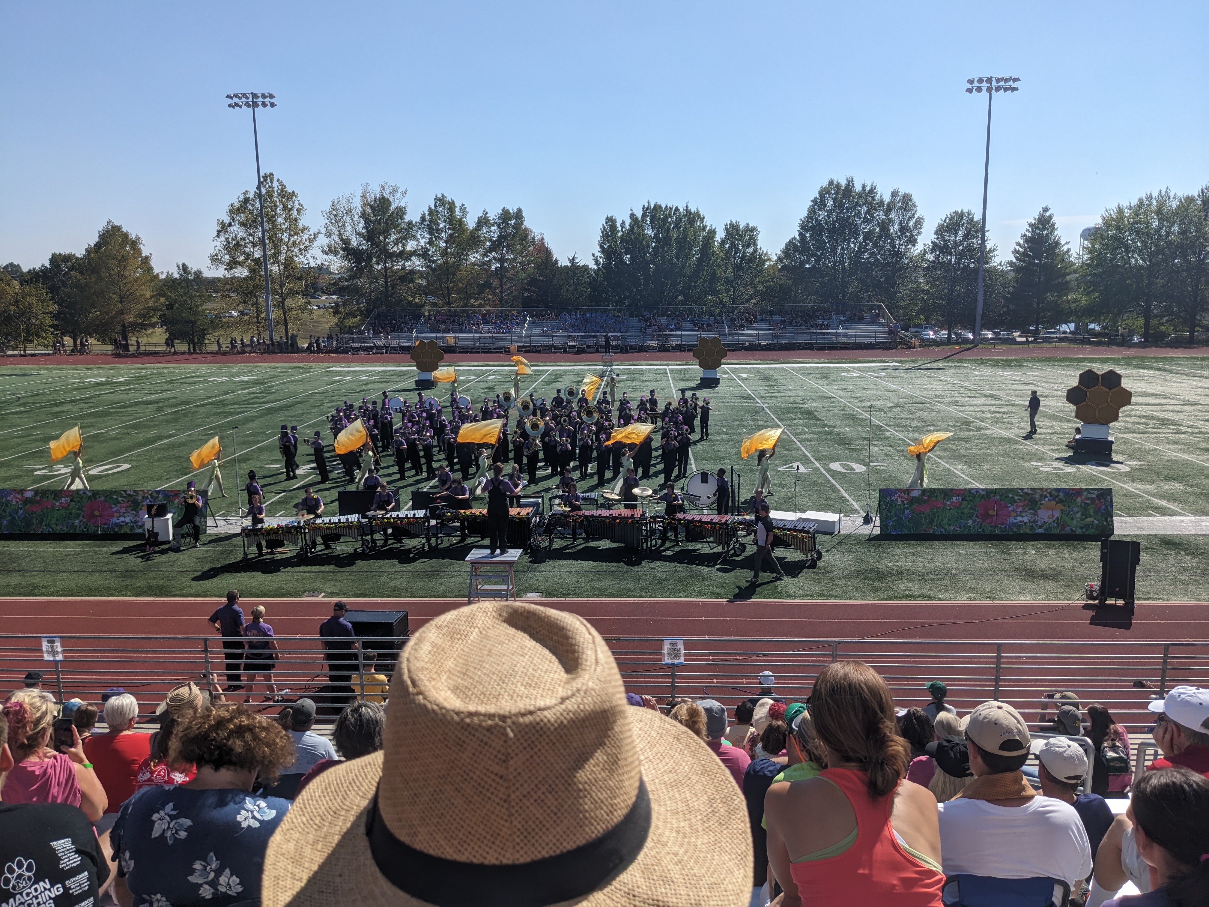 PXL 20230930 192411812