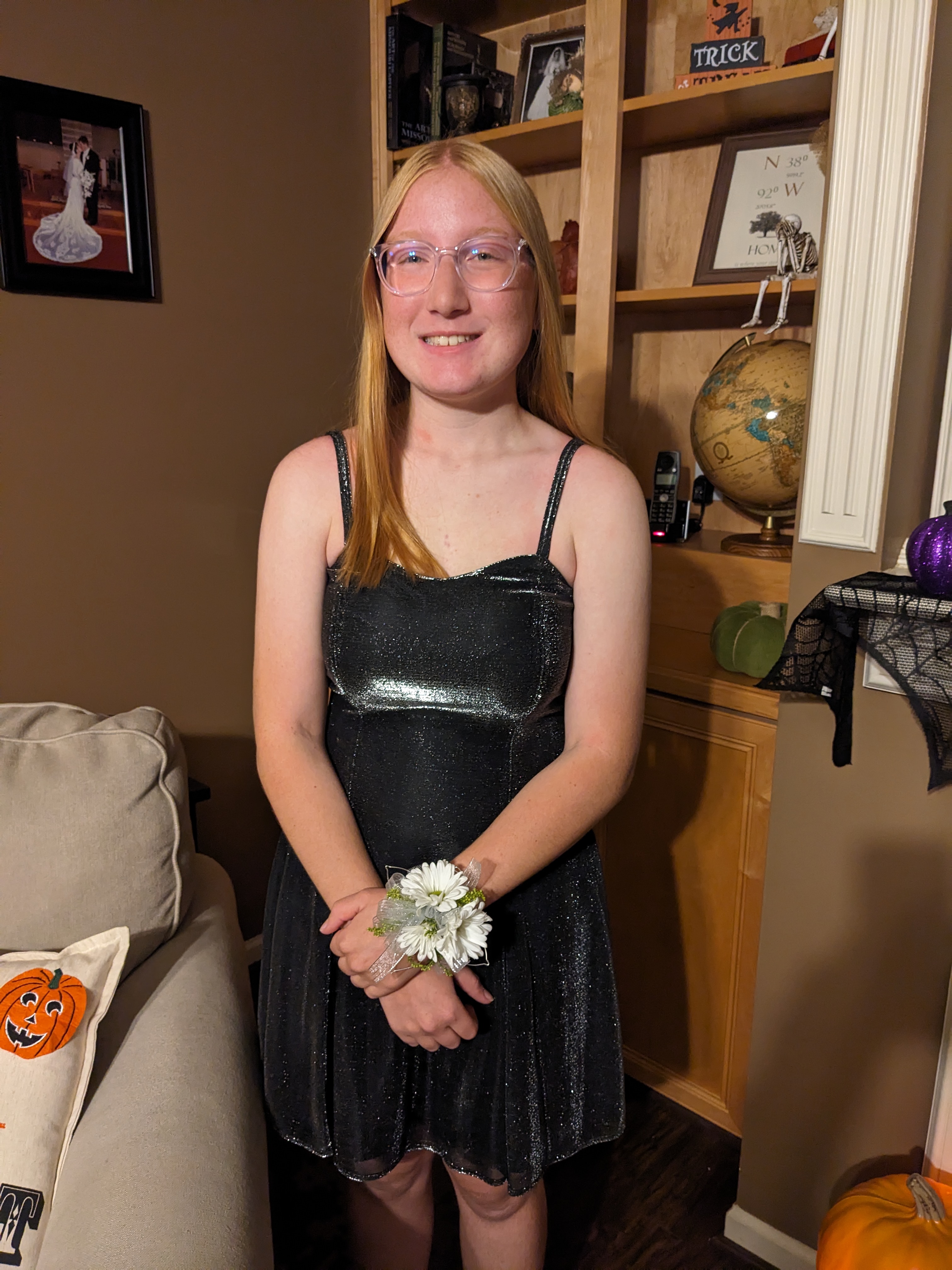 PXL 20231022 000647043