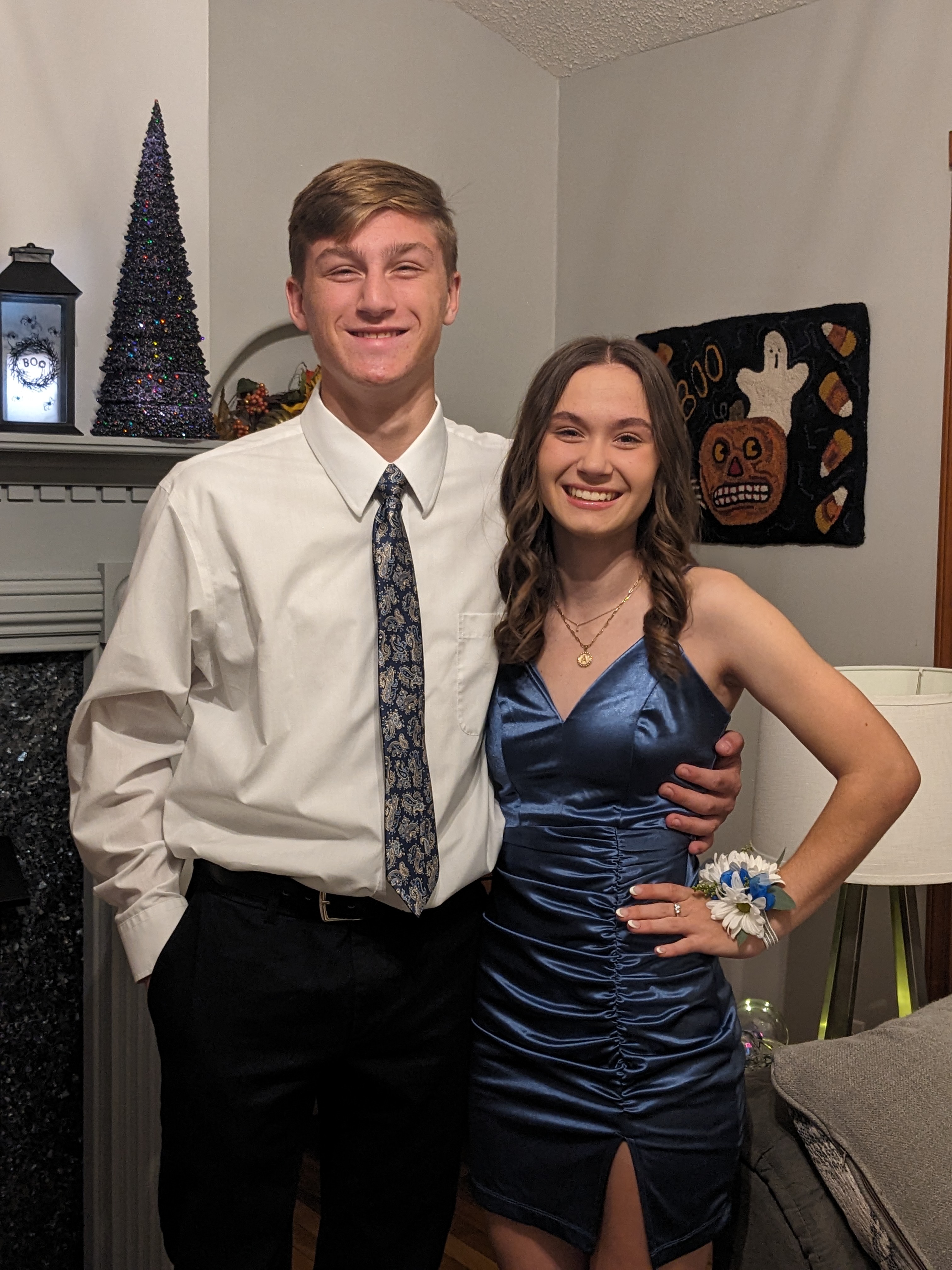 PXL 20231022 003240656