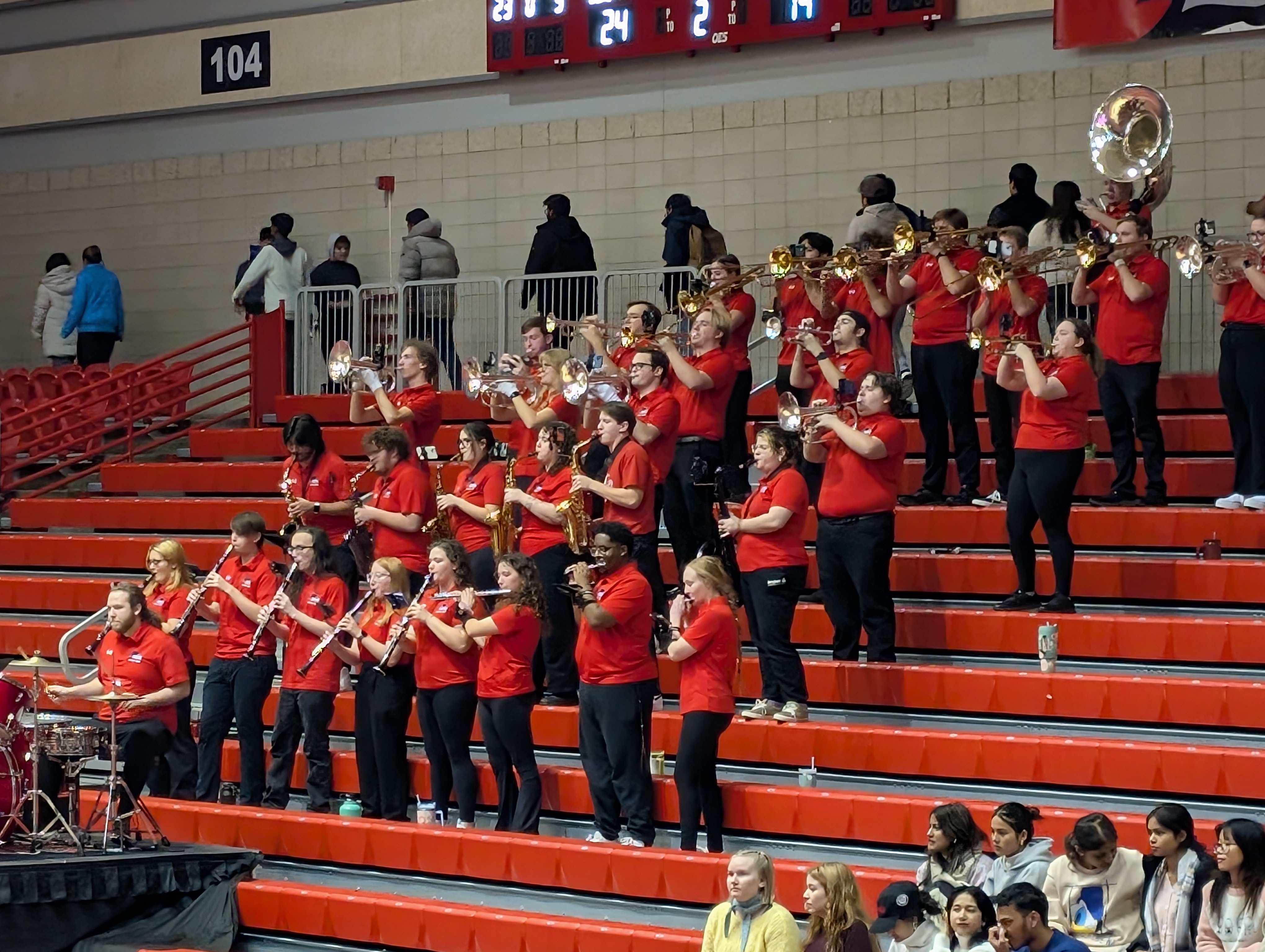 PXL 20250109 234054485