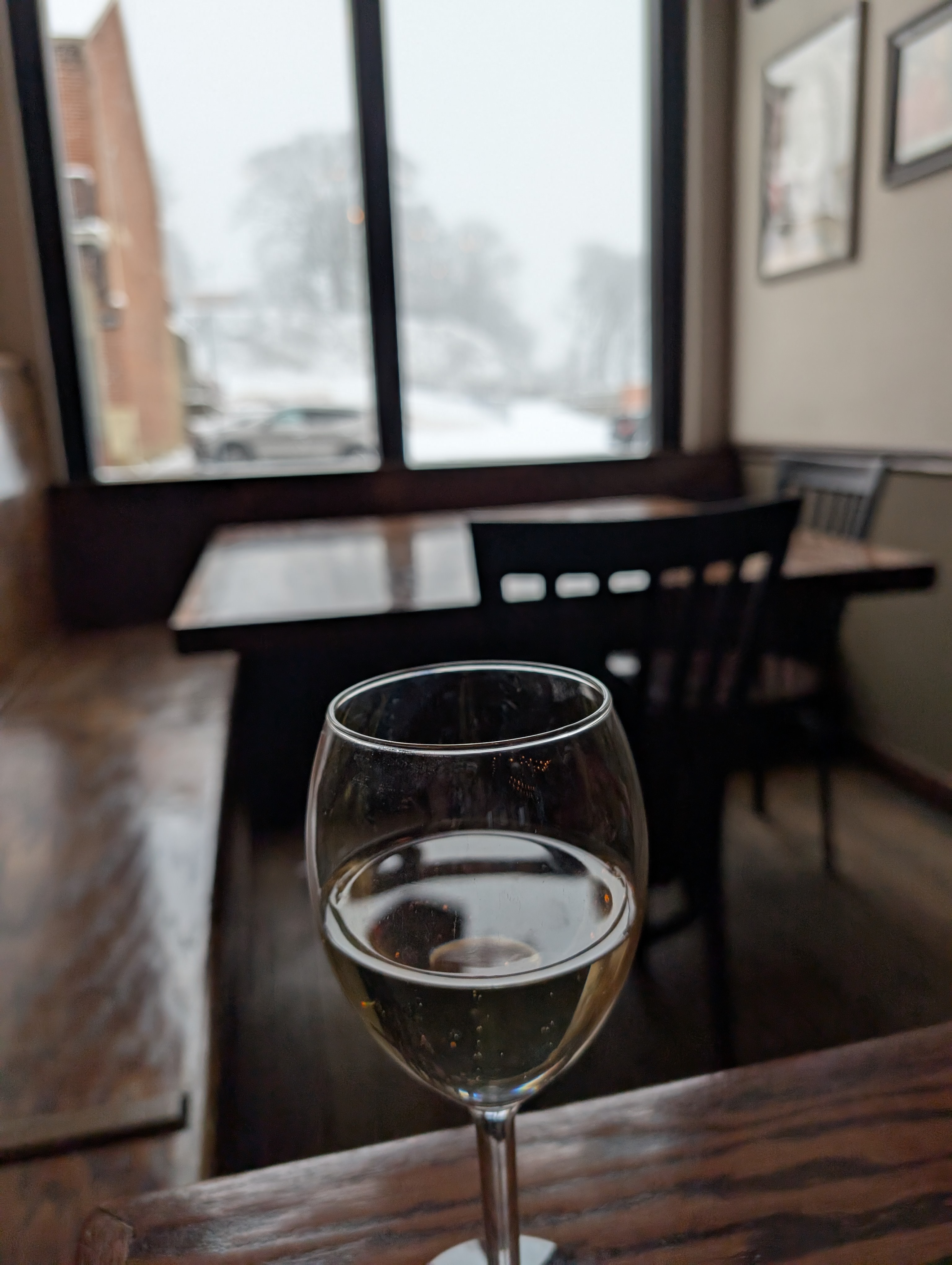 PXL 20250110 183921110