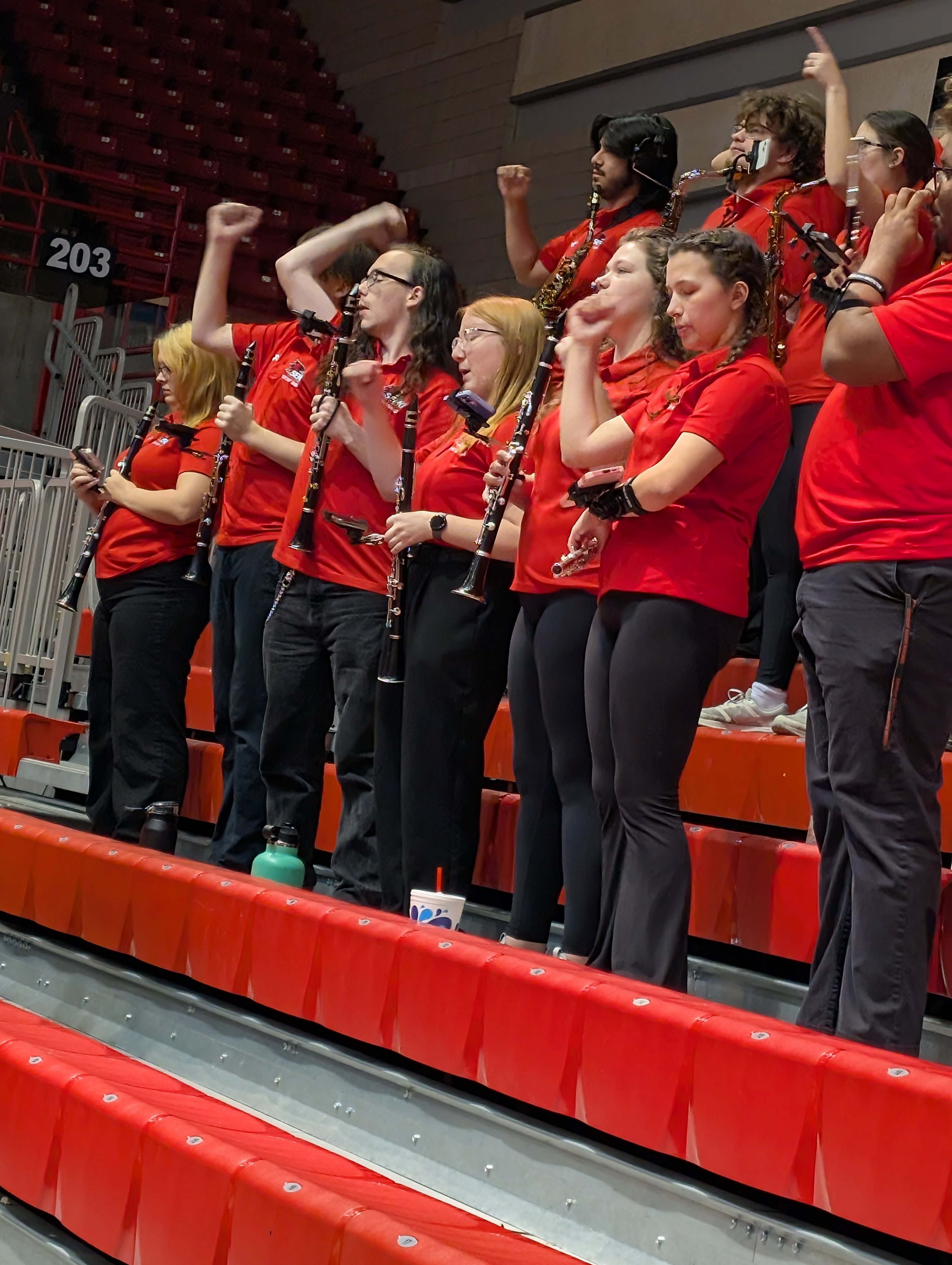 PXL 20250111 215846445