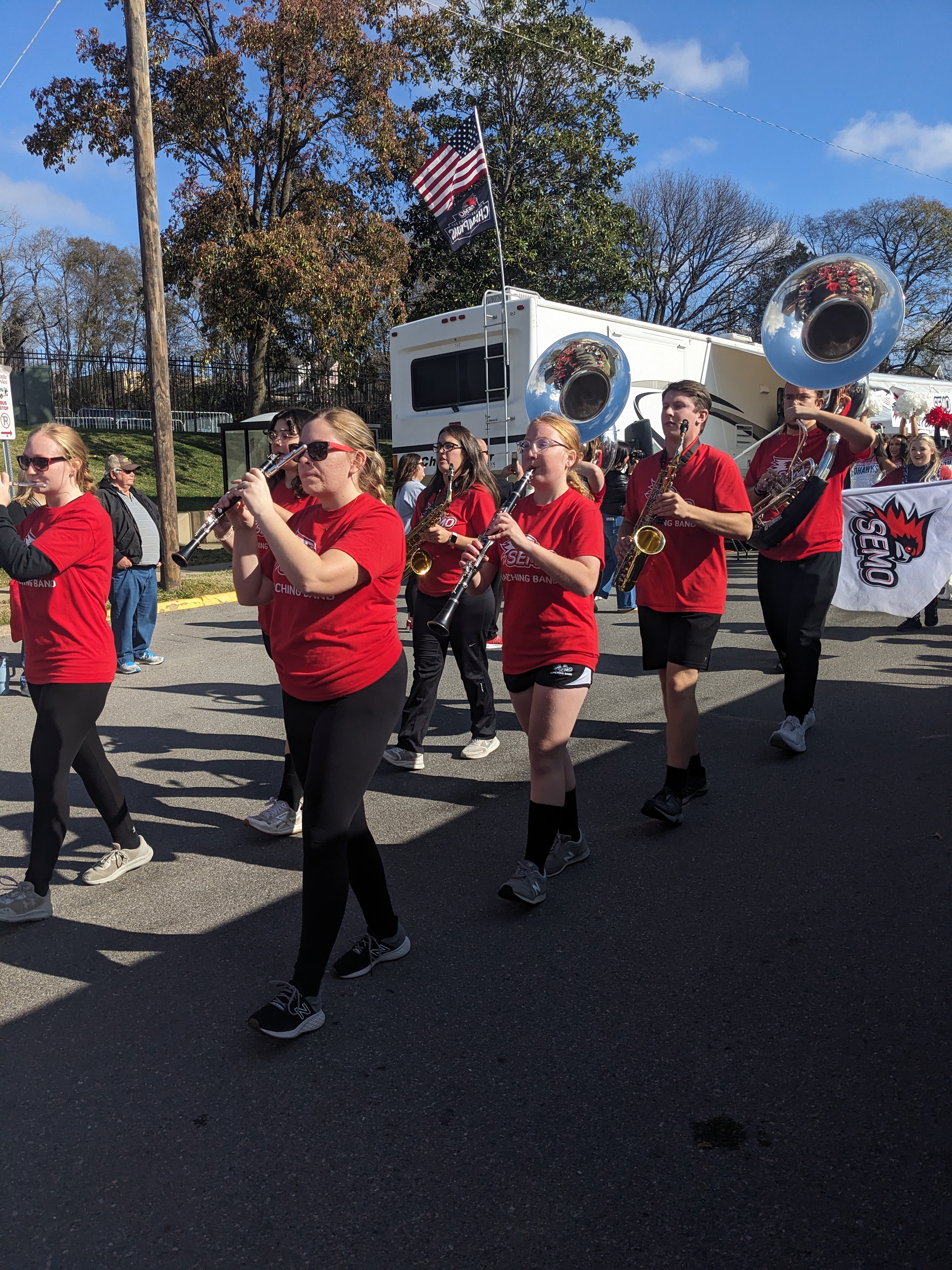 PXL 20241116 170032003