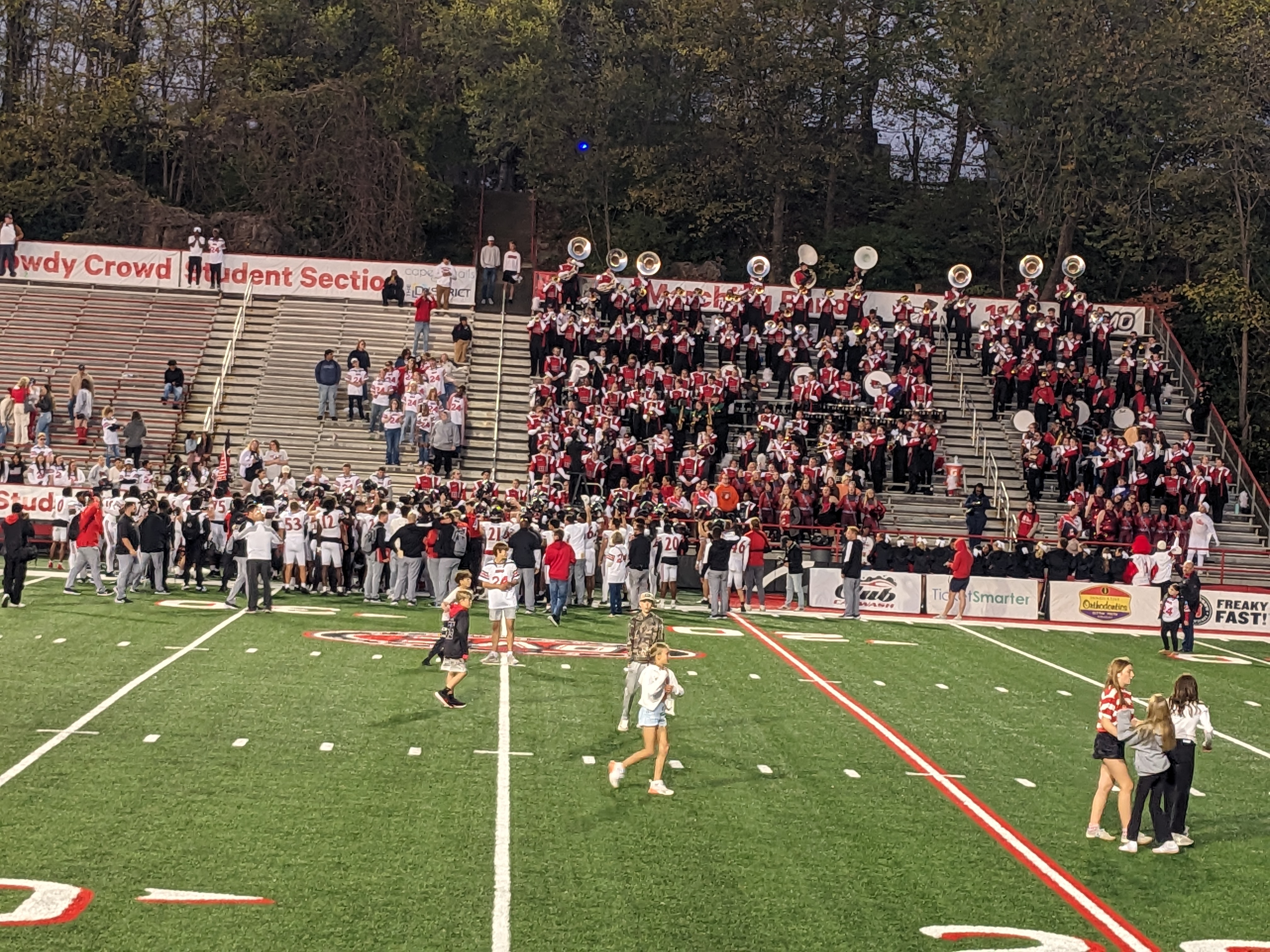 PXL 20241116 225657293