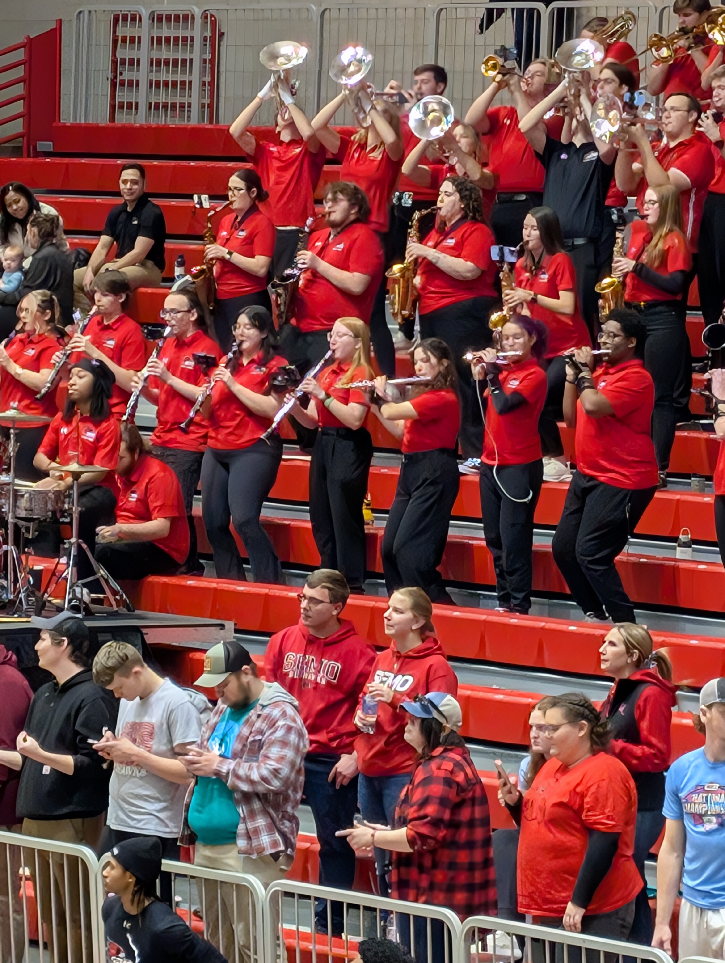 PXL 20250221 021325812