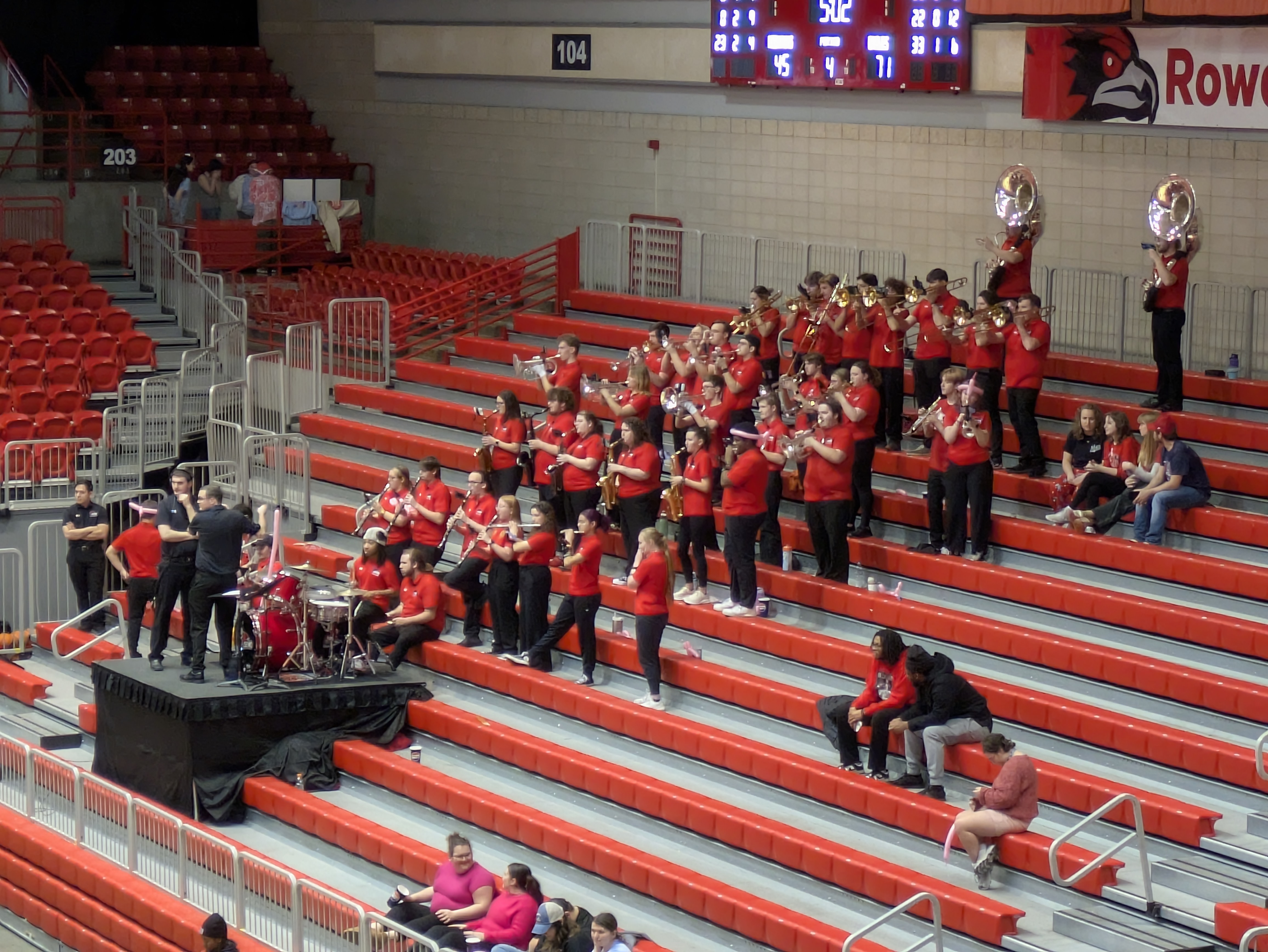 PXL 20250215 210707013.RAW 01.COVER