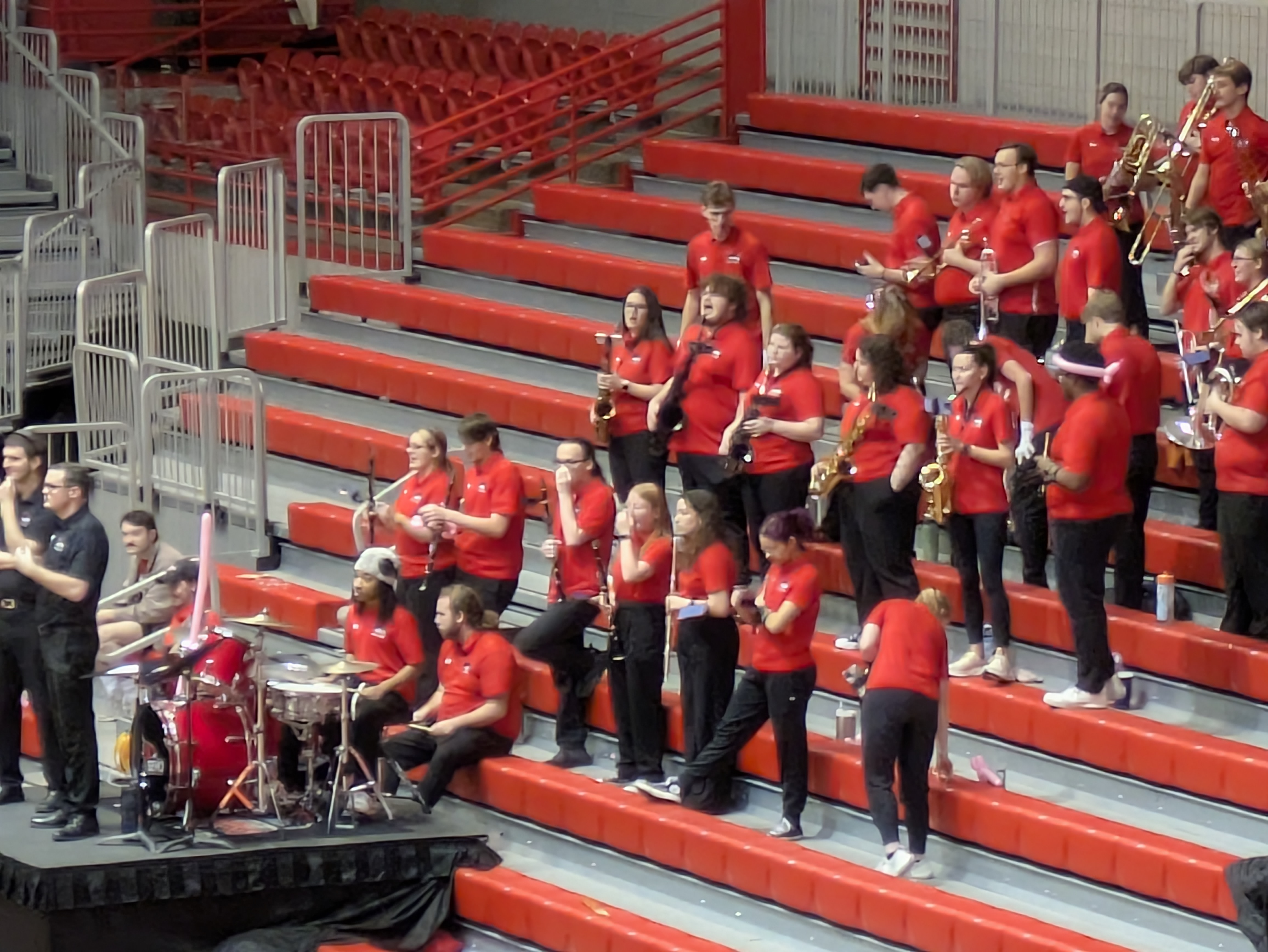 PXL 20250215 210718233.RAW 01.COVER