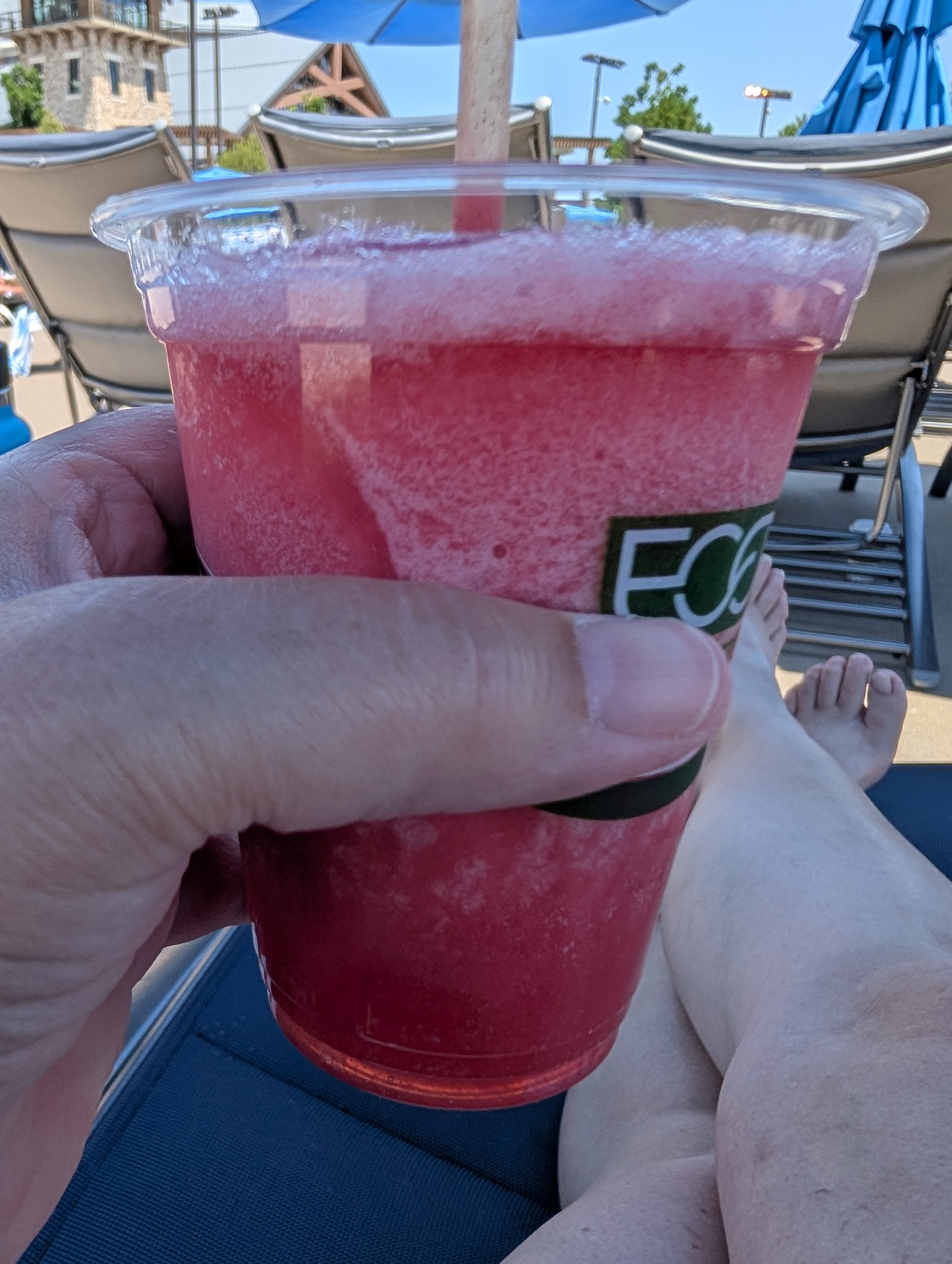 PXL 20250626 194518977