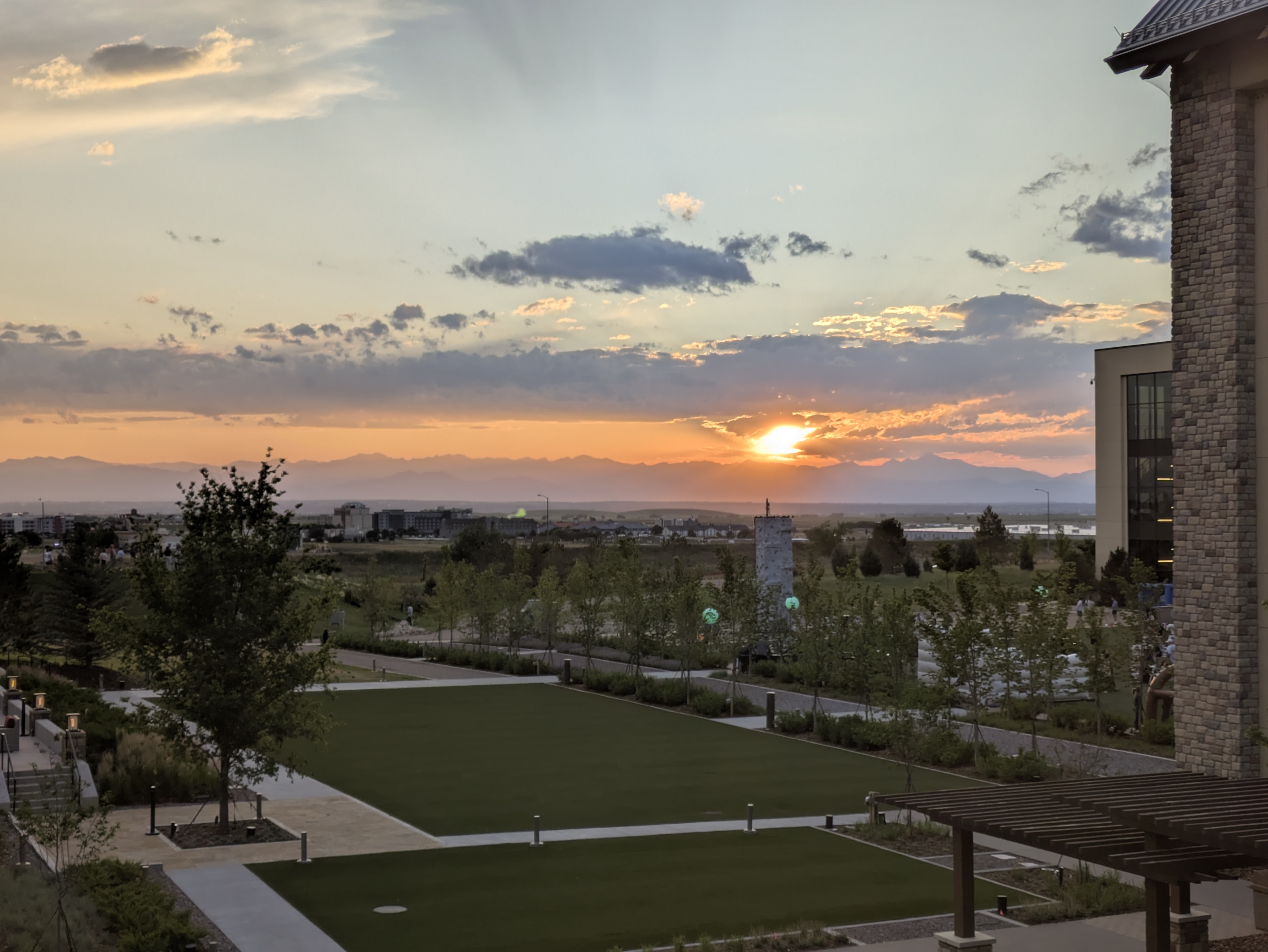 PXL 20250627 021613651.RAW 01.COVER