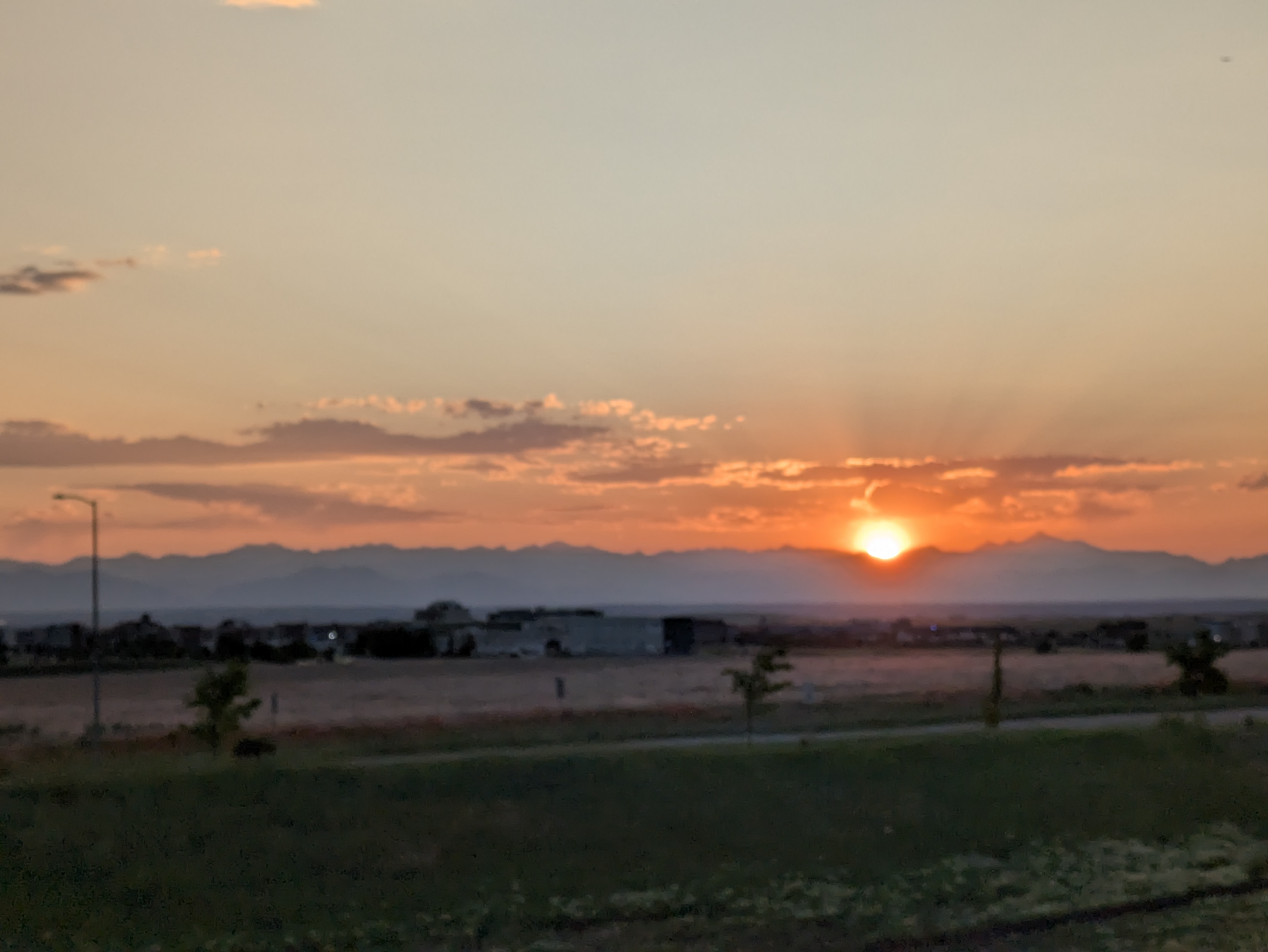 PXL 20250628 022237988.RAW 01.COVER