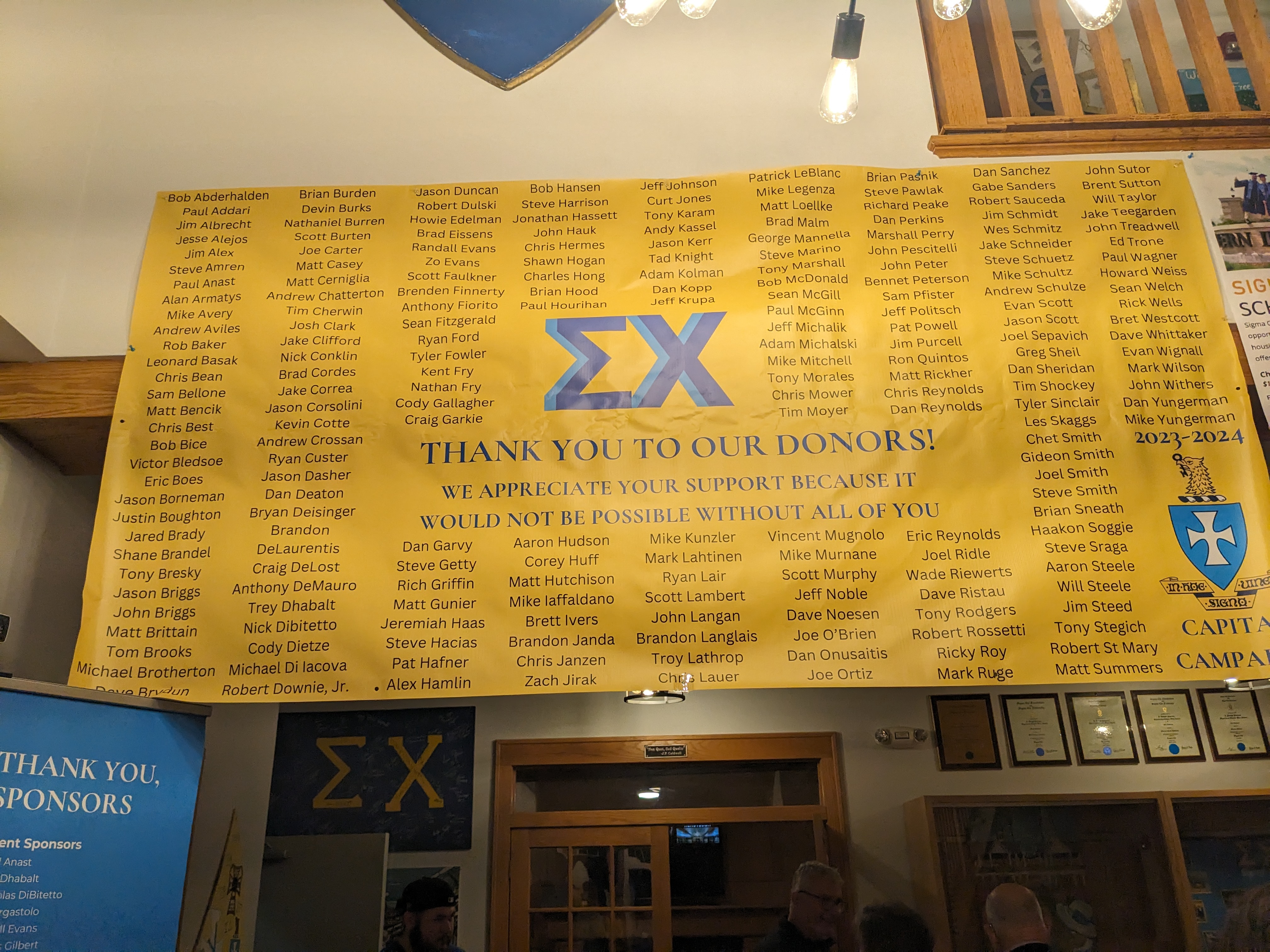 PXL 20241025 233249370