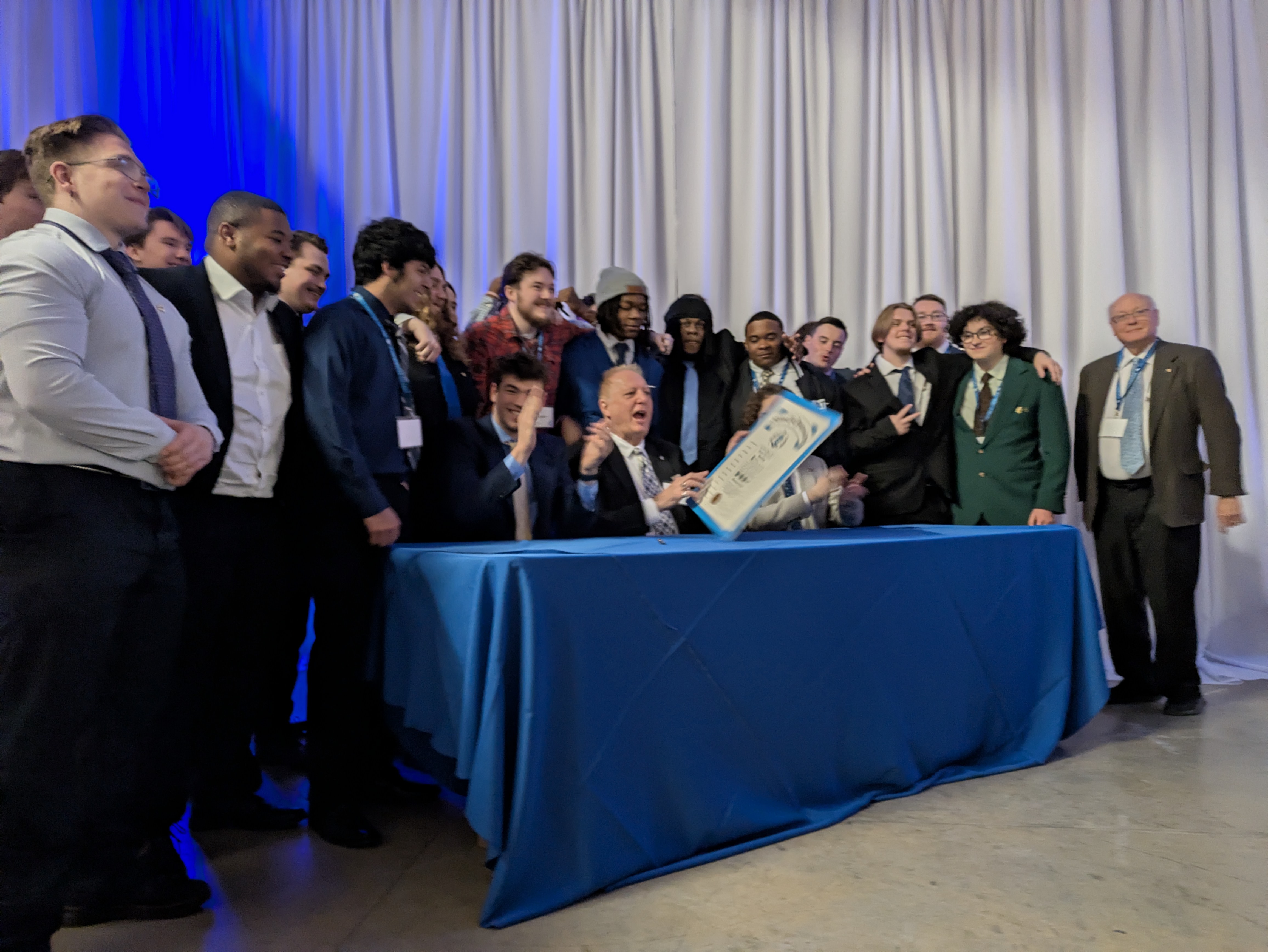 PXL 20250309 020545367.RAW 01.COVER