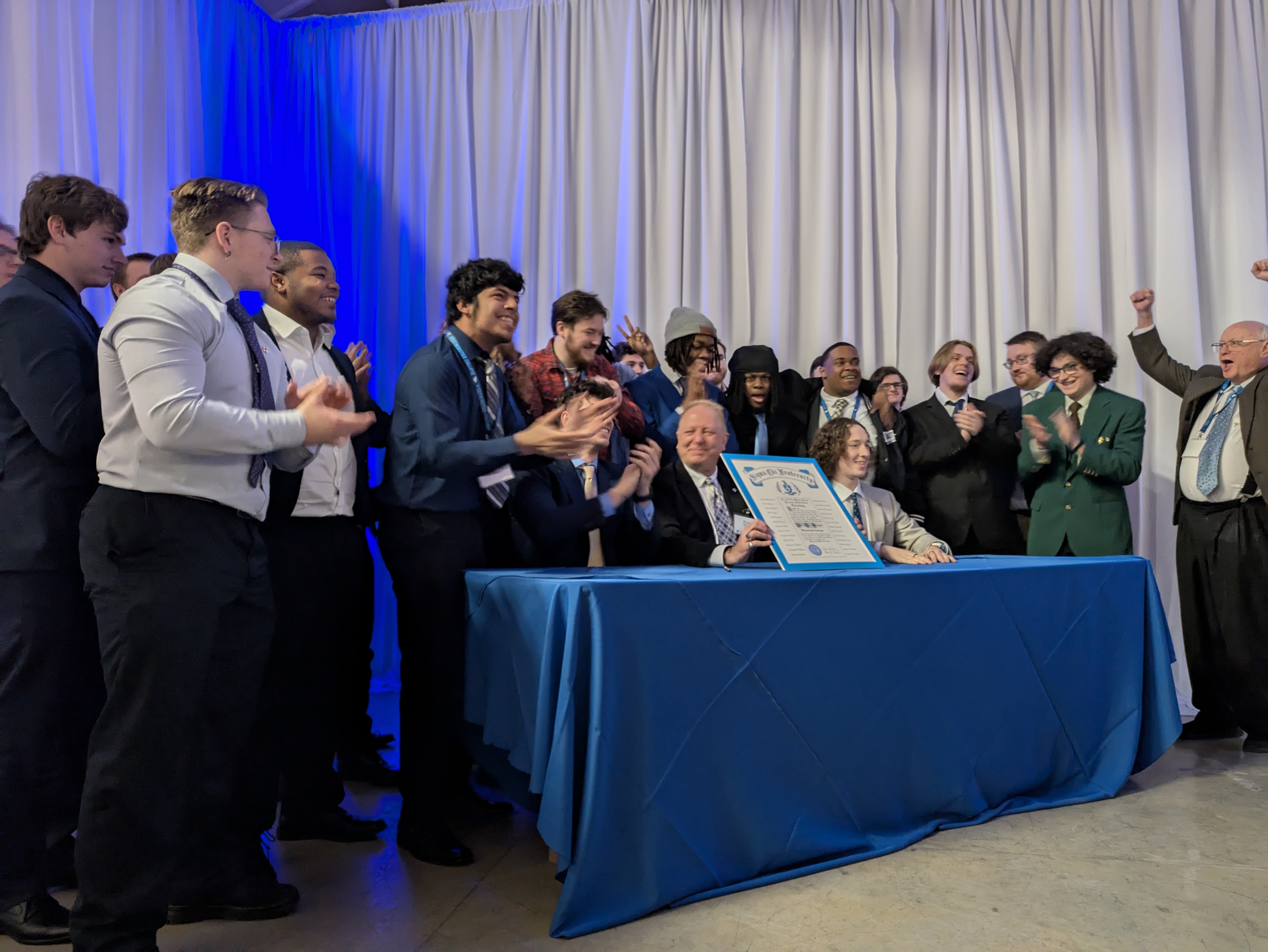 PXL 20250309 020549731.RAW 01.COVER